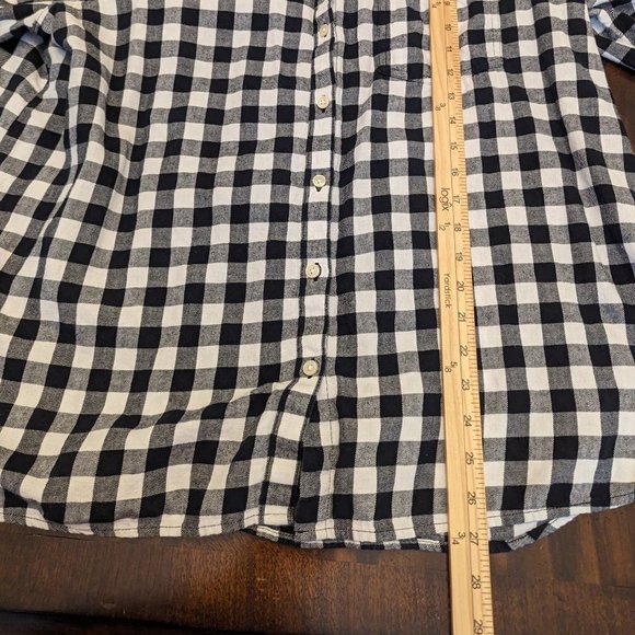 Old Navy Flannel Shirt - Picture 4 of 9